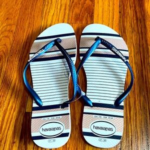 Brand new womens Havaiana flip flop. Brazil 37/38, fits up to US size 7.5